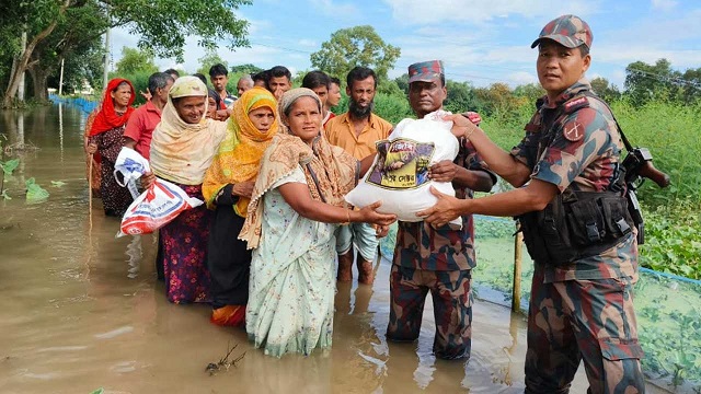 ৪০ হাজার ৭০০ পরিবারকে বিজিবির ত্রাণ সহায়তা