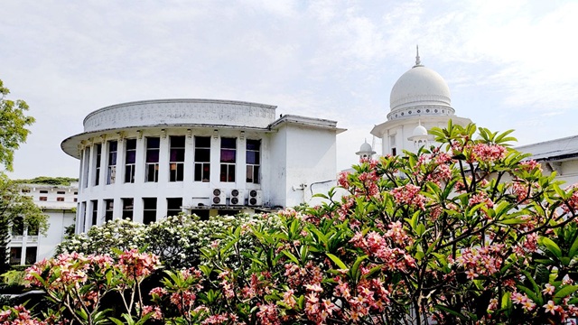 নারী চিকিৎসক দিয়ে নারী মরদেহের ময়না তদন্ত করতে রিট