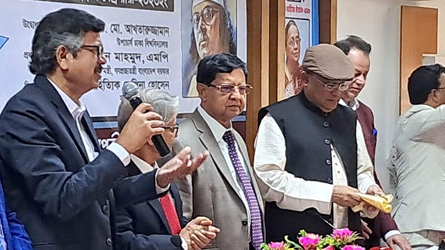 বাংলা ভাষা-ভাষী সবার এক আত্মার সম্পর্ক : বস্ত্র ও পাটমন্ত্রী