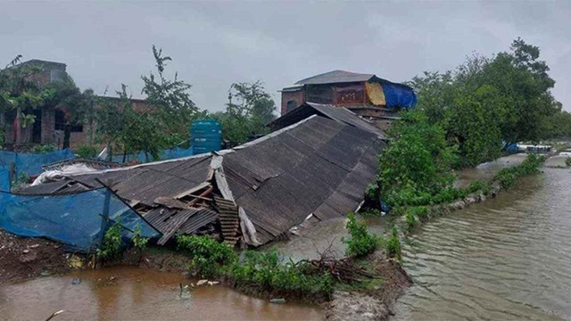 ঘূর্ণিঝড় ‘রেমাল’: পৌনে ২ লাখ হেক্টর ফসলি জমির ক্ষতি