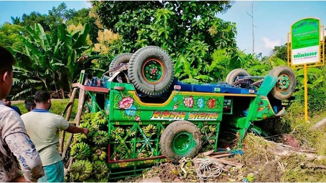 জিপ উল্টে সাজেকে নিহত ২