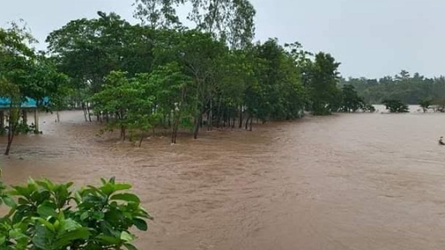 সিলেটে হু হু করে বাড়ছে নদীর পানি