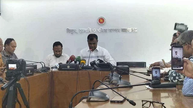 দেশে দুই মাসে জ্বালানির কোনো সমস্যা হবে না: মন্ত্রণালয়