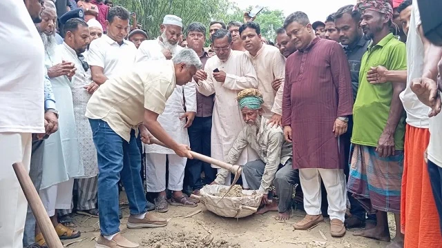 যশোরে সিরিজ খাল পুনঃখনন শুরু, ১৭ গ্রামে মিলবে জলাবদ্ধতা থেকে মুক্তি