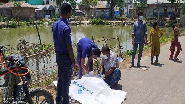 বরগুনায় সড়কের পাশে মিলল নারীর লাশ