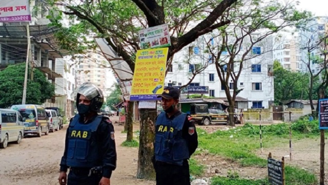 রাজধানীর বসিলায় ‘জঙ্গি আস্তানায়’ র‍্যাবের অভিযান