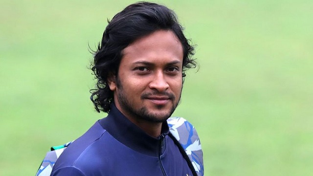 জরুরিভিত্তিতে দেশে ফিরছেন সাকিব